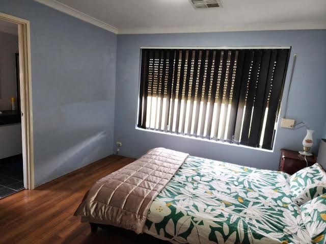 Family Home In Canningvale