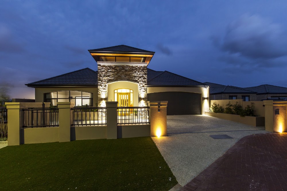 Lloyd McKeeman Homes