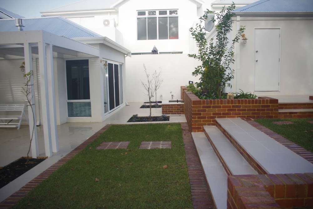 Transforming Homes and Gardens
